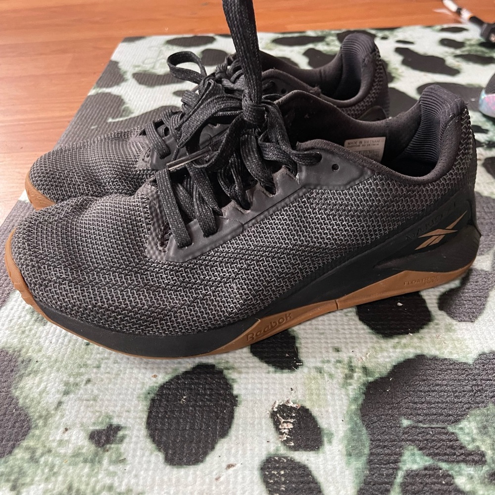 Womens reebok nanos